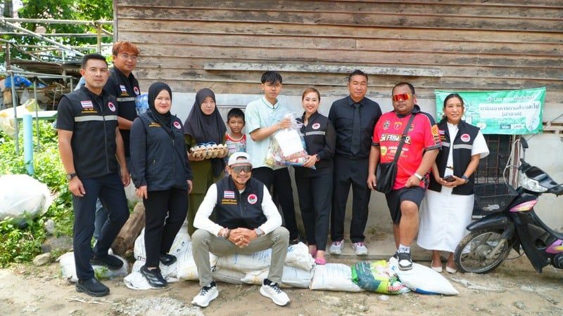 Patong scrambles for help after hillside collapse chaos | News by Thaiger