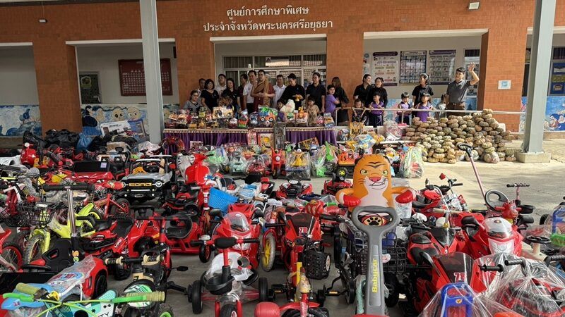 Lucky numbers draw crowds to Ayutthaya’s sacred basin | News by Thaiger