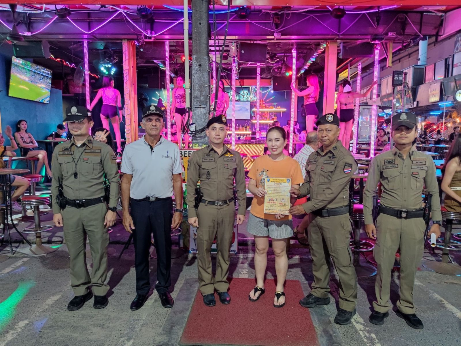 Phuket MP slams outdated booze ban laws and calls for reform | News by Thaiger