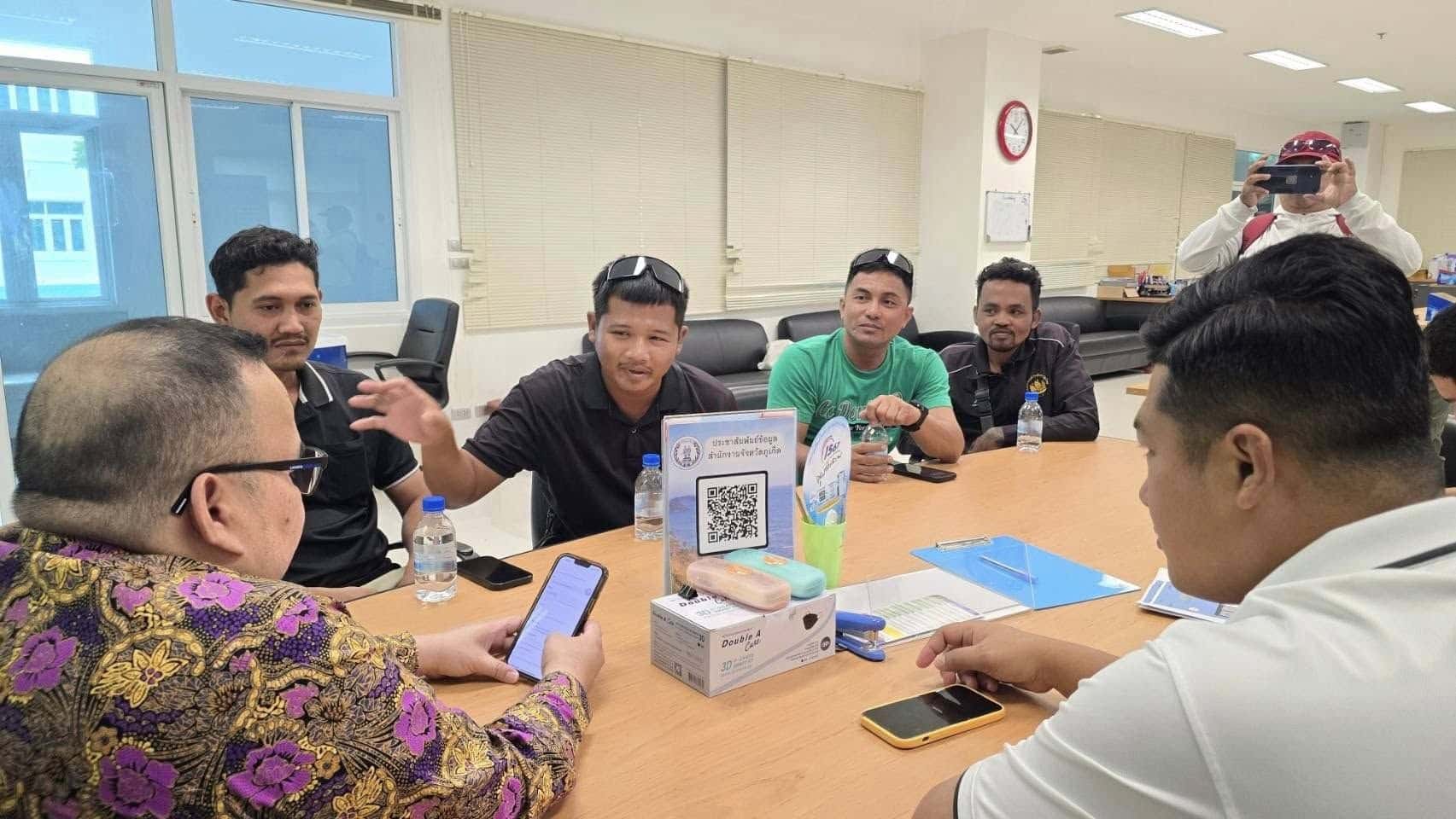 Hackers hijack Phuket ride-hailing apps in taxi scam chaos | News by Thaiger