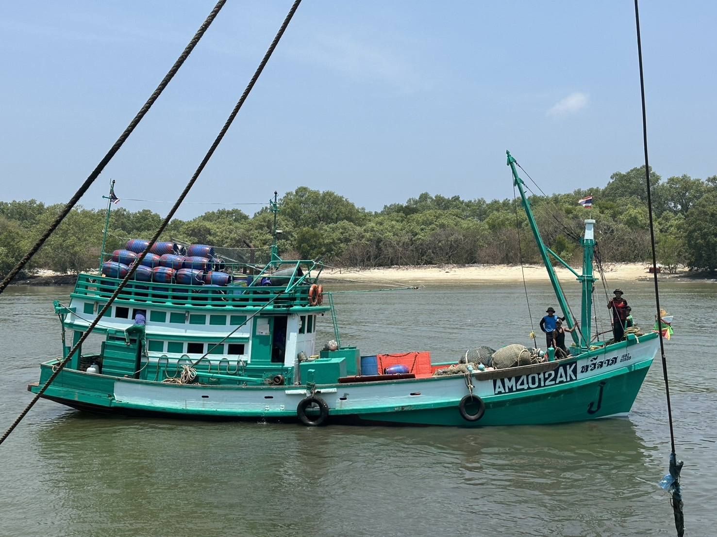 Myanmar crewman dies in boat accident off Phuket coast | News by Thaiger