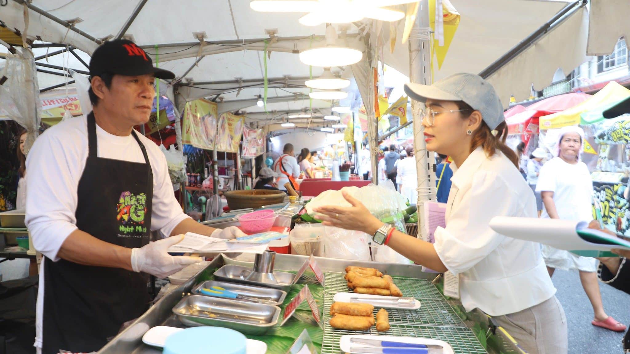 Phuket Vegetarian Festival vendors told to clean up and price up | News by Thaiger