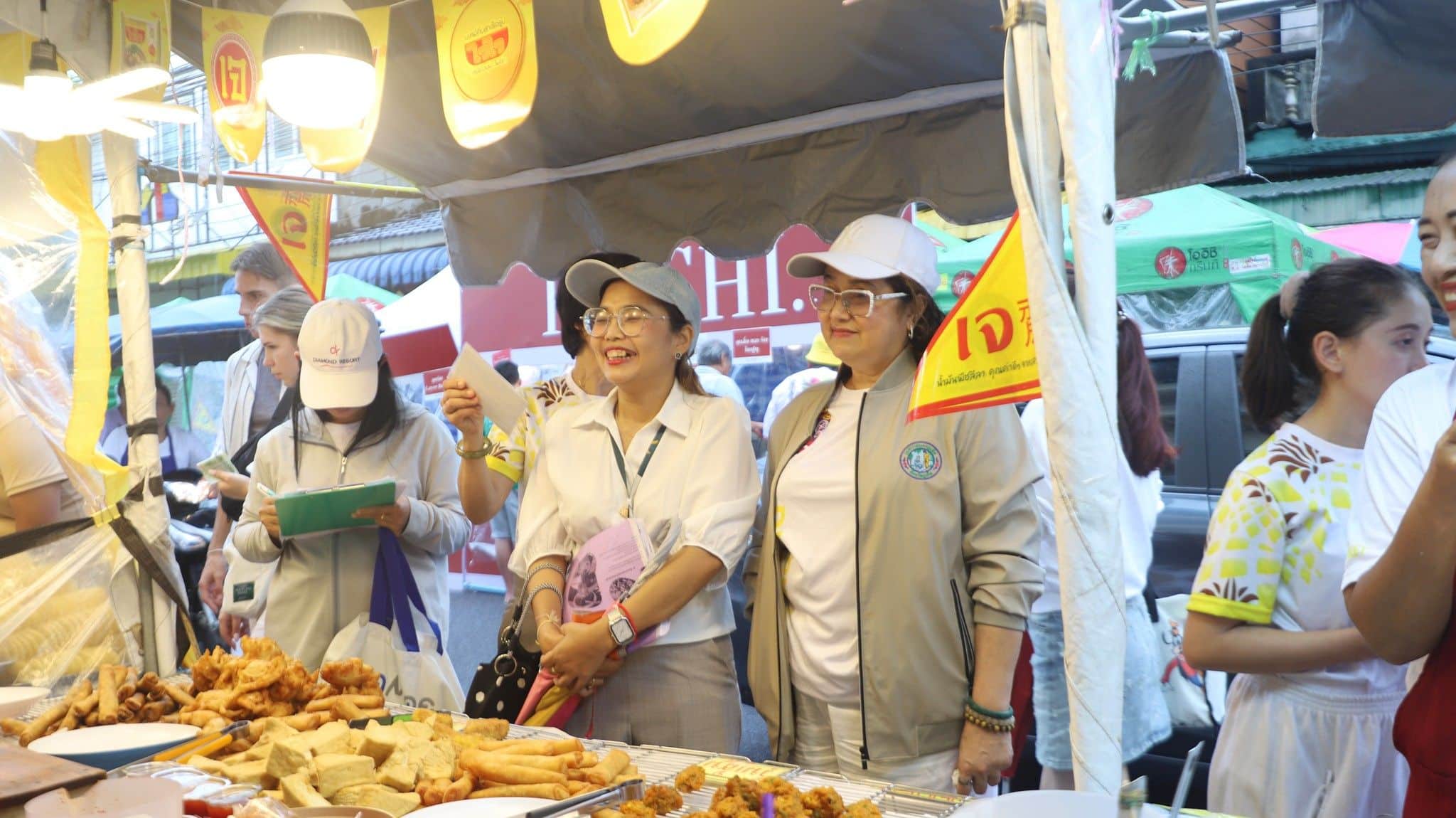 Phuket Vegetarian Festival vendors told to clean up and price up | News by Thaiger
