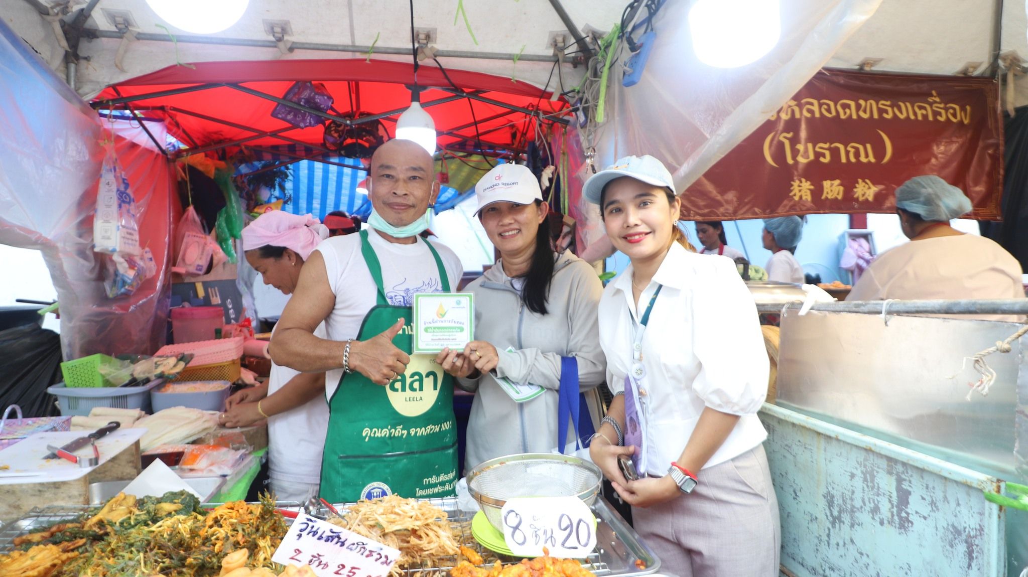 Phuket Vegetarian Festival vendors told to clean up and price up | News by Thaiger