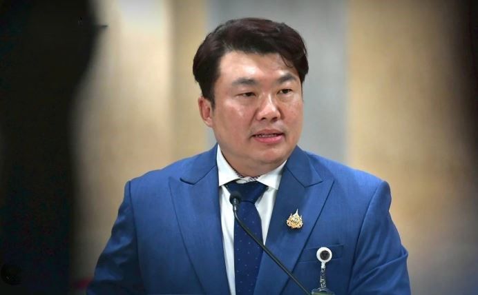 Thai govt fires up 44 billion baht cash splash to boost spending | News by Thaiger