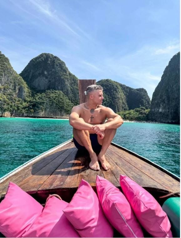 British couple swap burnout for bargain life in Thailand | News by Thaiger