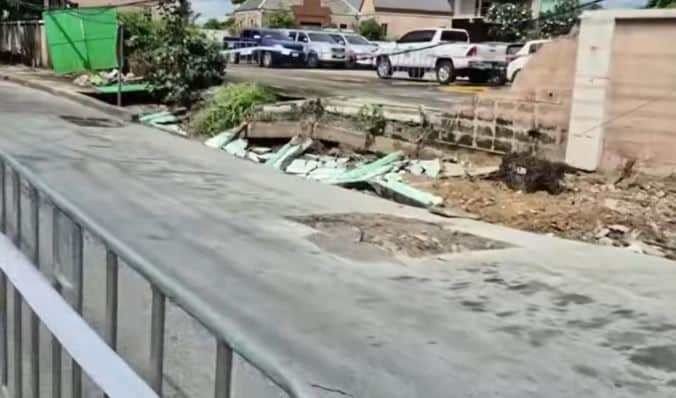 Bangkok traffic snarled as Charoen Krung road caves in (video) | News by Thaiger