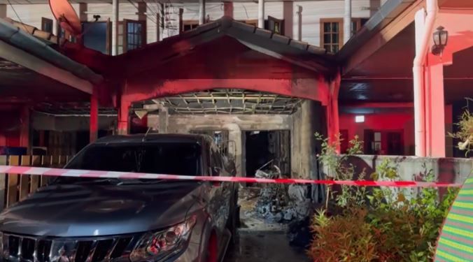 Rayong house fire kills 7 as family trapped in blaze (video) | News by Thaiger