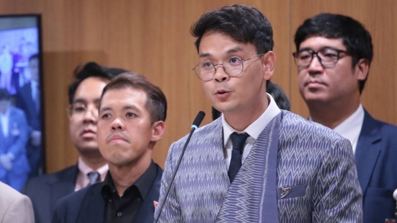 New minister reveals scam gang bribe offer in Parliament | News by Thaiger