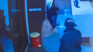 2 thieves steal 10 million baht safe from Trang industrial leader’s home | Thaiger
