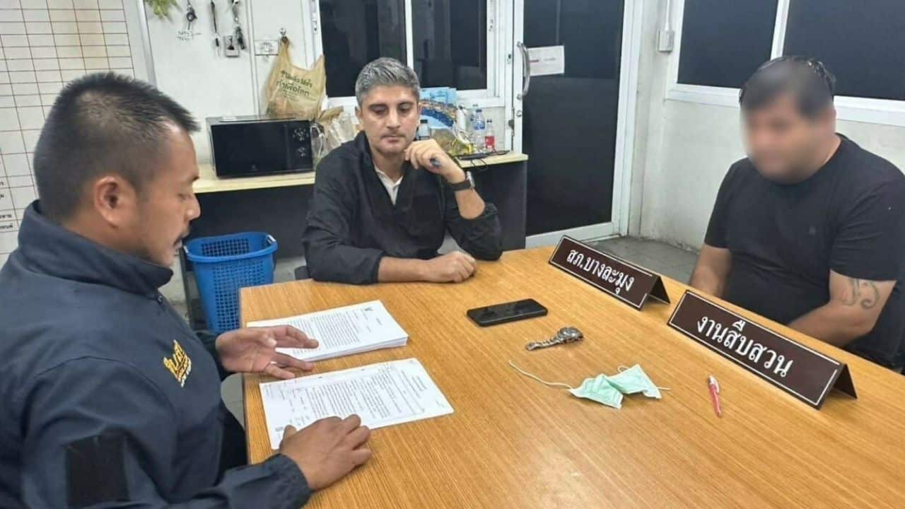 Iranian man poses as police and extorts money from Indian men in Pattaya | Thaiger
