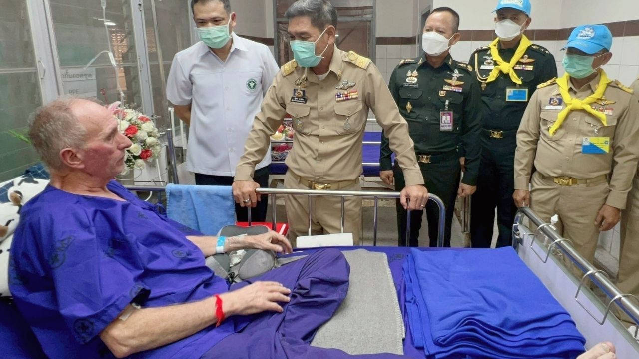British Tham Luang Cave explorer in Chiang Rai hospital due to pneumonia