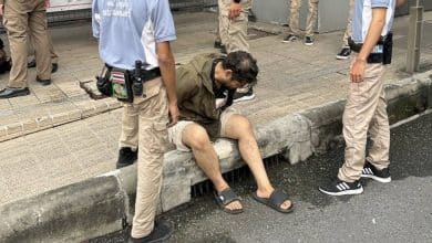 Indian man caught after wielding fake gun at Siam Square in Bangkok | Thaiger