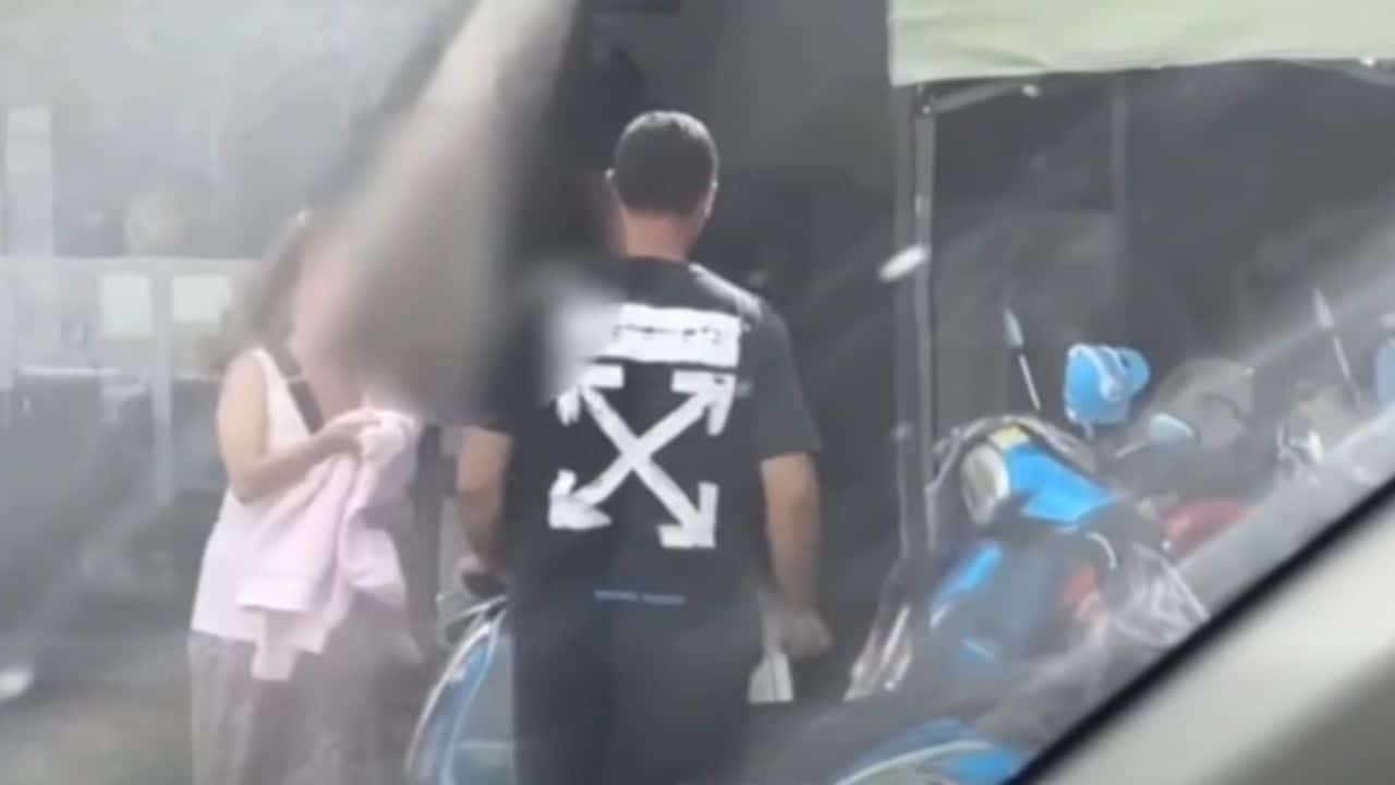 Lebanese illegal motorcycle rental shop Koh Pha Ngan