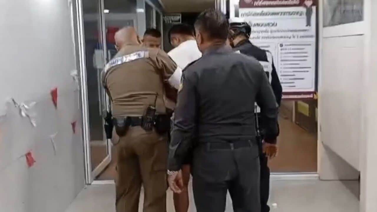 Arrest attempt on Pattaya roadside leads to pen stabbing