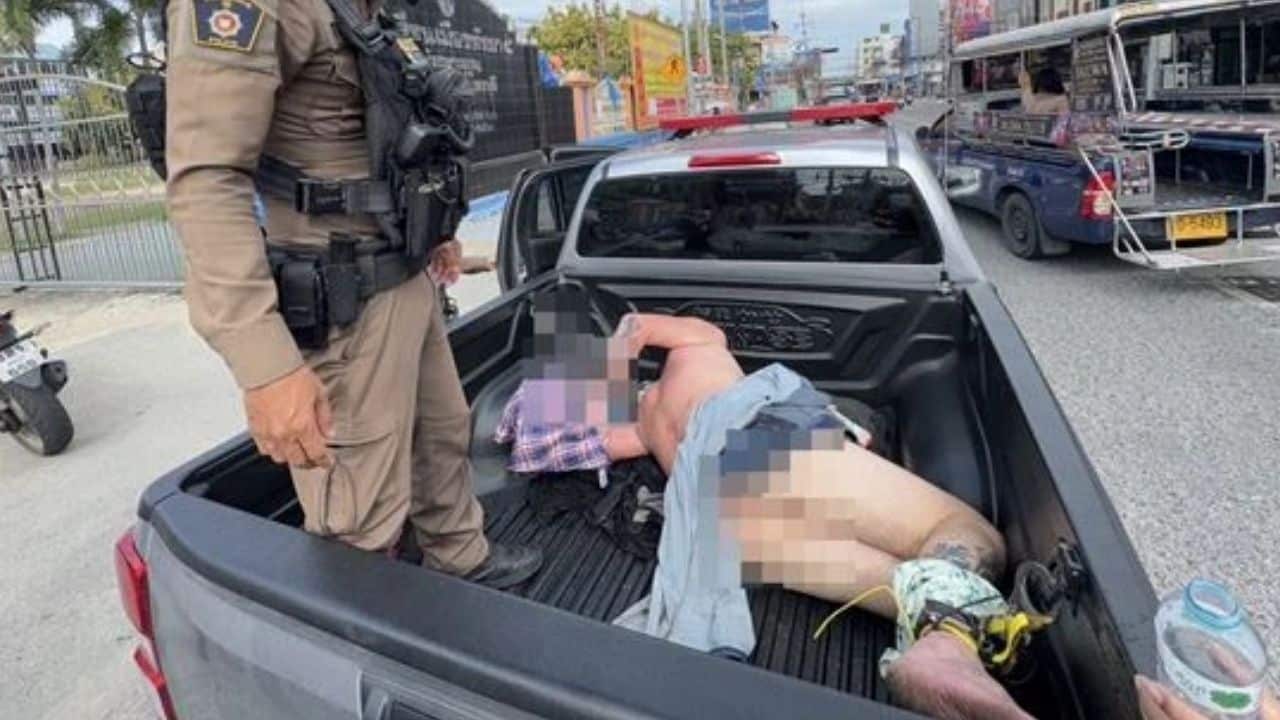 Naked foreign man escorted to hospital after blocking traffic in Pattaya | Thaiger