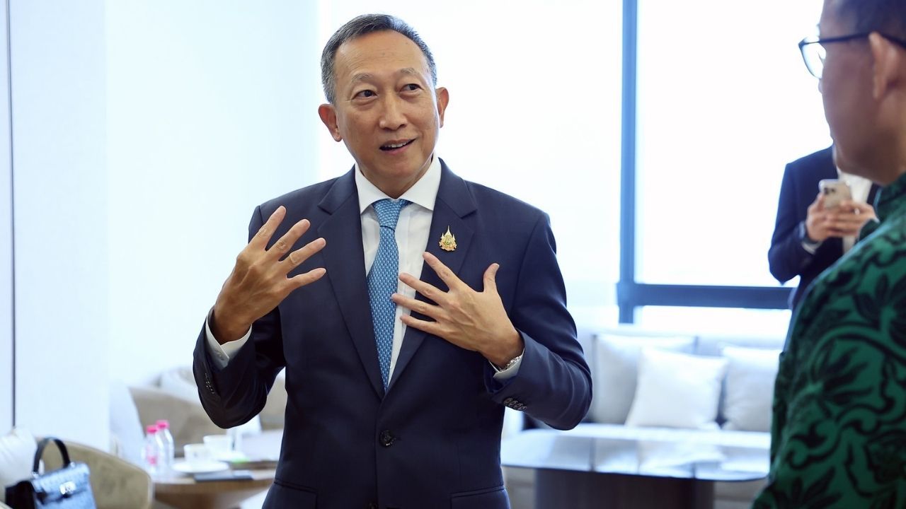 Thai minister resigns after scam accusation