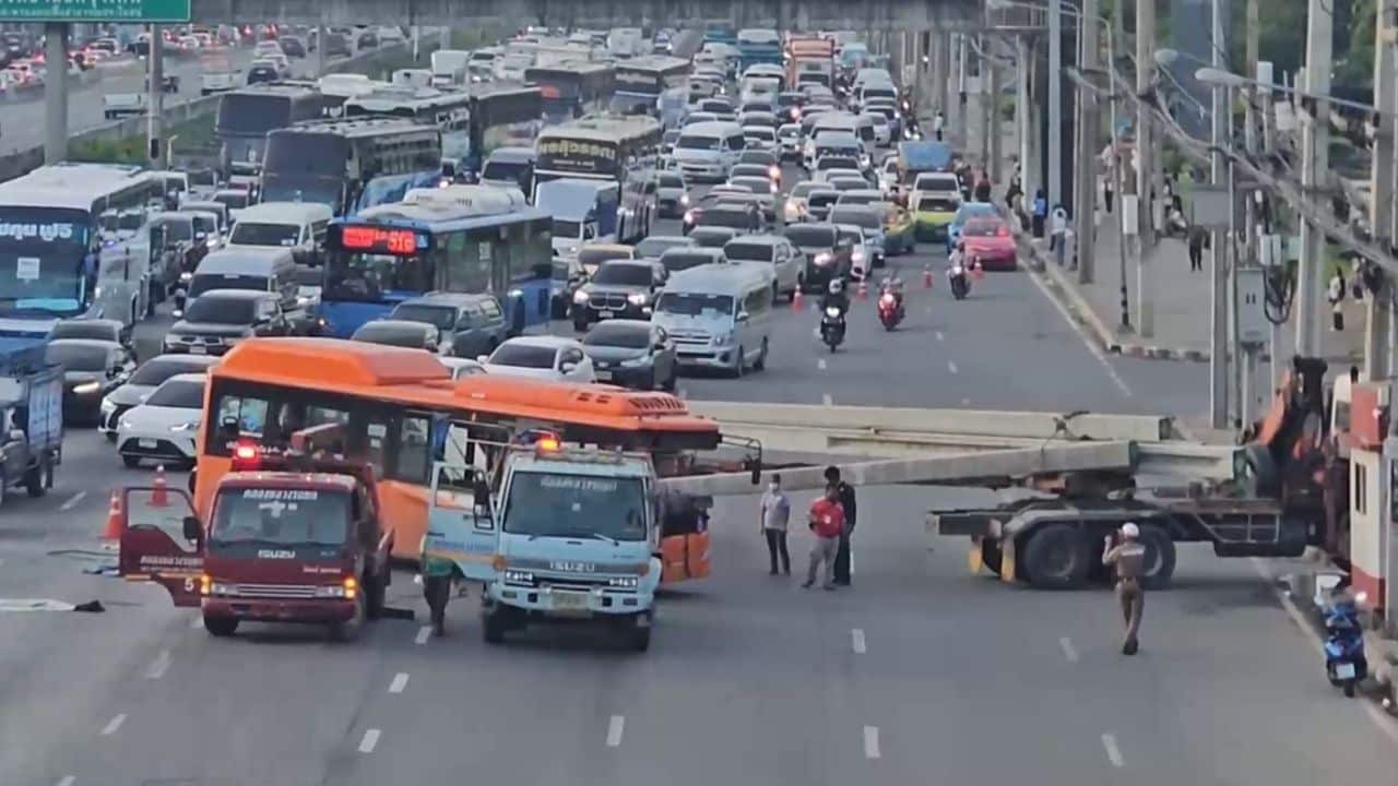 Public bus collision near Bangkok