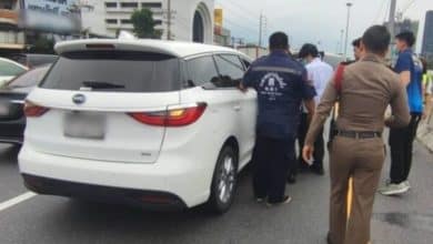 Thai driver suffers fatal heart attack while driving, friend prevents crash | Thaiger