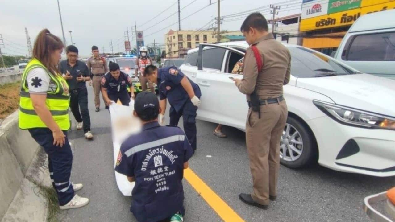 Thai man hit by fatal heart attack while driving