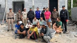 12 Thai and foreign nationals arrested at 2 illegal hotels on Koh Pha Ngan | Thaiger