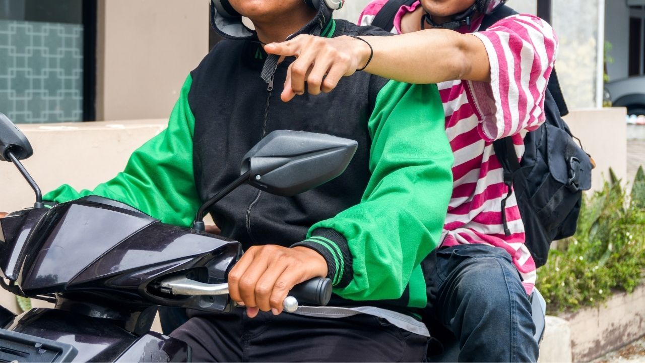 Grab taxi rider Thailand