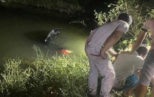 Four dead, including 3 year old, after car crashes into canal in Phayao | Thaiger