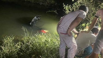Four dead, including 3 year old, after car crashes into canal in Phayao | Thaiger