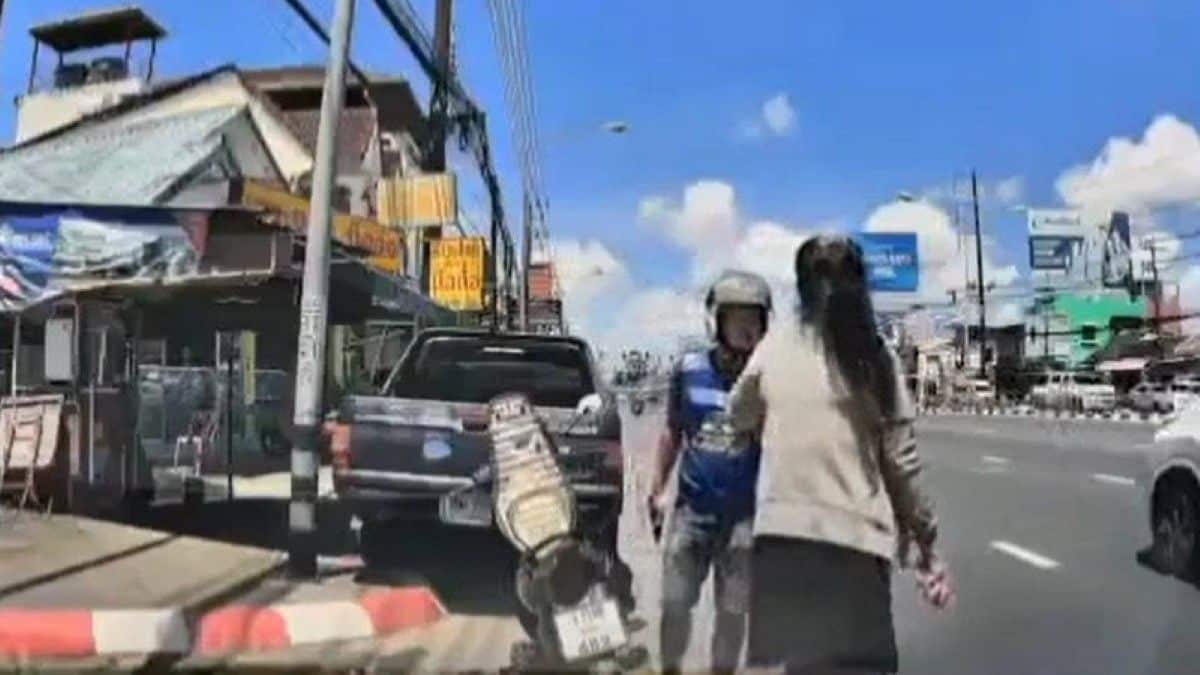 Phuket motorbike rider arrested after threatening taxi driver with fake gun | Thaiger