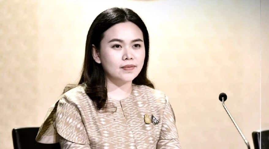 Thai govt denies event ban, urges respect for Queen Sirikit | News by Thaiger