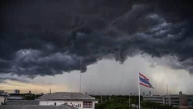 Storm batters southern Thailand as cooler north warms up | Thaiger