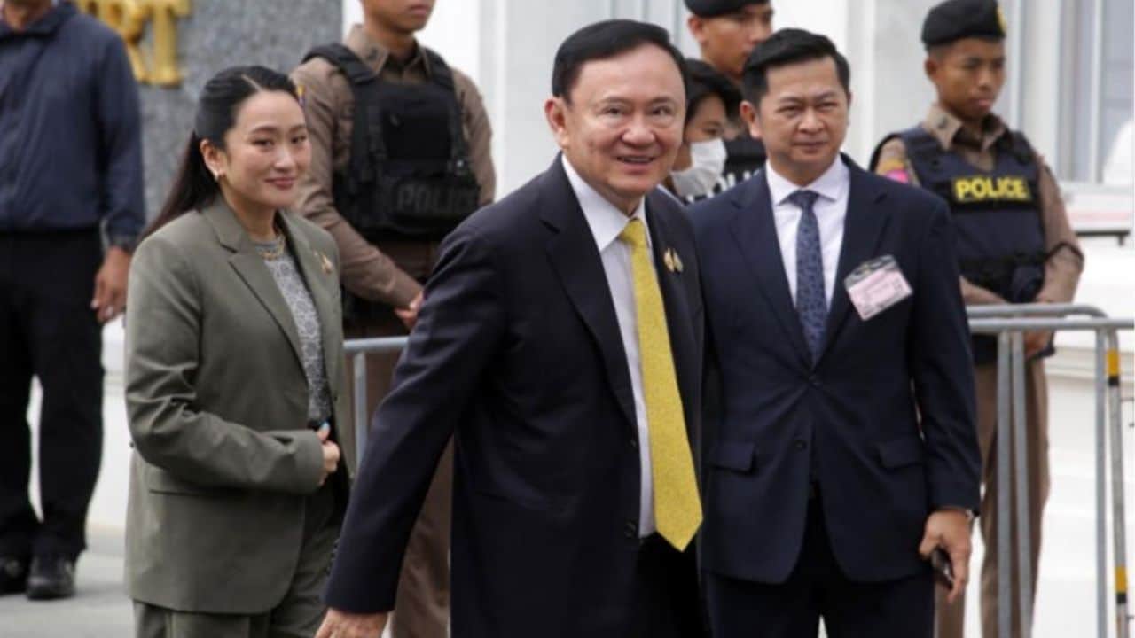 Thaksin’s royal pardon bid under review by justice panel | Thaiger