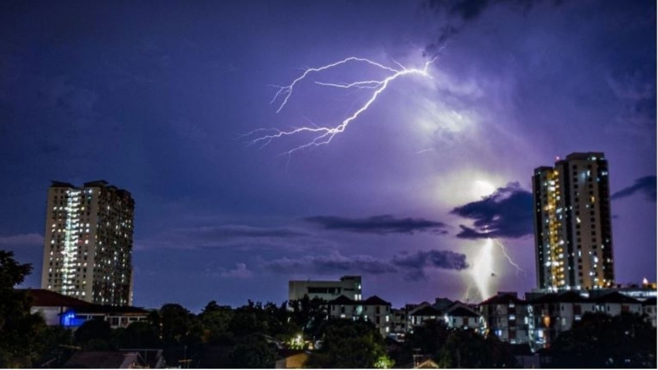 TMD warns of flash floods as monsoon rains sweep Thailand | Thaiger