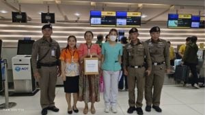 Phuket police race donated eyes to airport for transplant | Thaiger