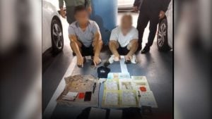 Chinese duo busted at Suvarnabhumi after Bangkok burglary spree | Thaiger