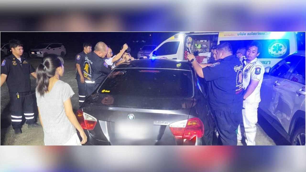 Pattaya tots locked in BMV saved after 30-minute ordeal | Thaiger