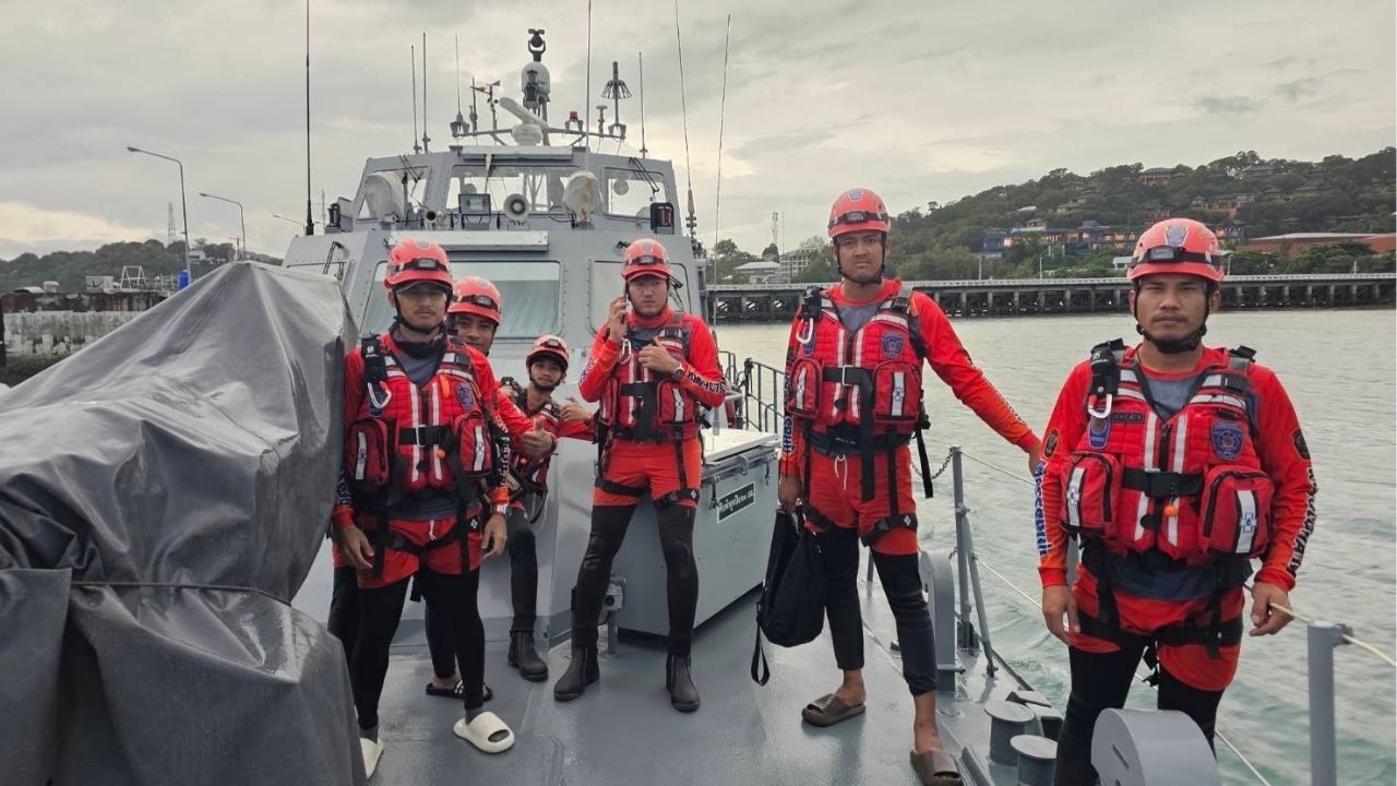 Divers missing off Koh Racha found clinging to seaside rocks | Thaiger