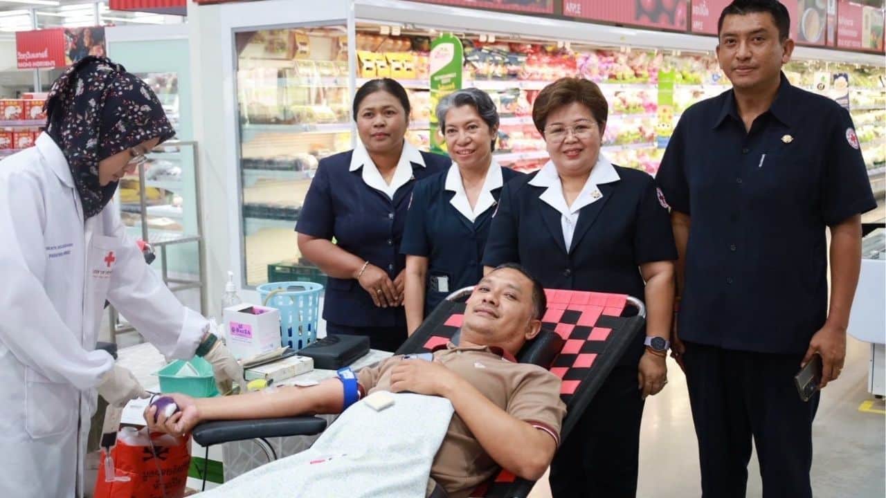 Phuket urges October blood donations to honour Thai kings | Thaiger