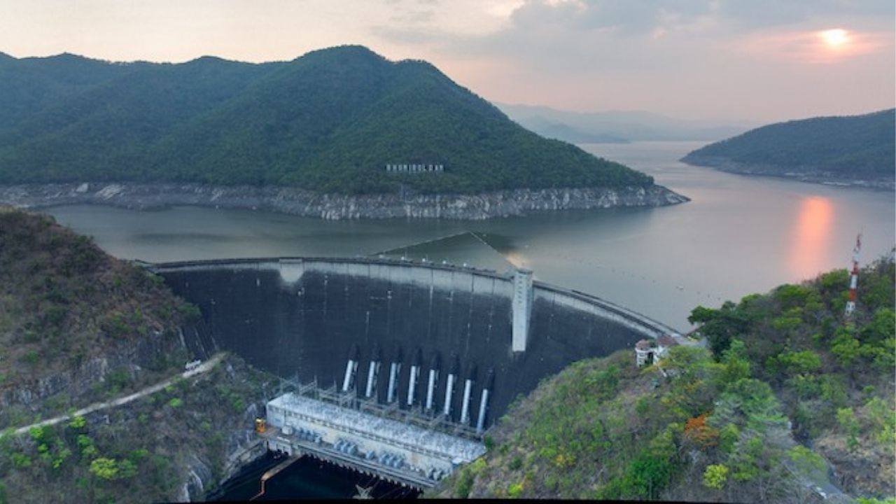 EGAT keeps dams and power supply steady amid heavy rains | Thaiger