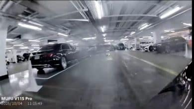 Bangkok shopper says staff ignored her after fall broke bone (video) | Thaiger