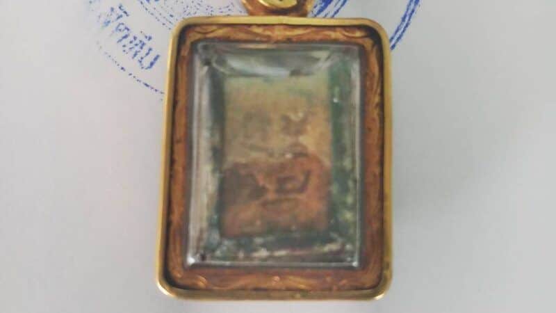 Fake amulet expert steals collectibles worth over 2 million baht | News by Thaiger