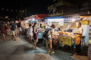 BMA accelerates project to formalise street food vendors | Thaiger