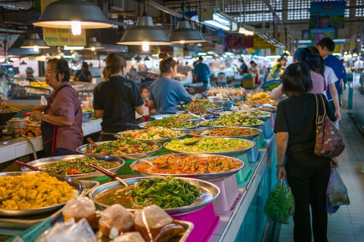 BMA accelerates project to formalise street food vendors | News by Thaiger