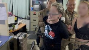 Brazilian woman detained in Pattaya for assaulting traffic officer | Thaiger