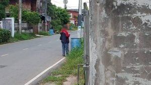 Electricity official caught discarding power bill warnings in Buriram | Thaiger