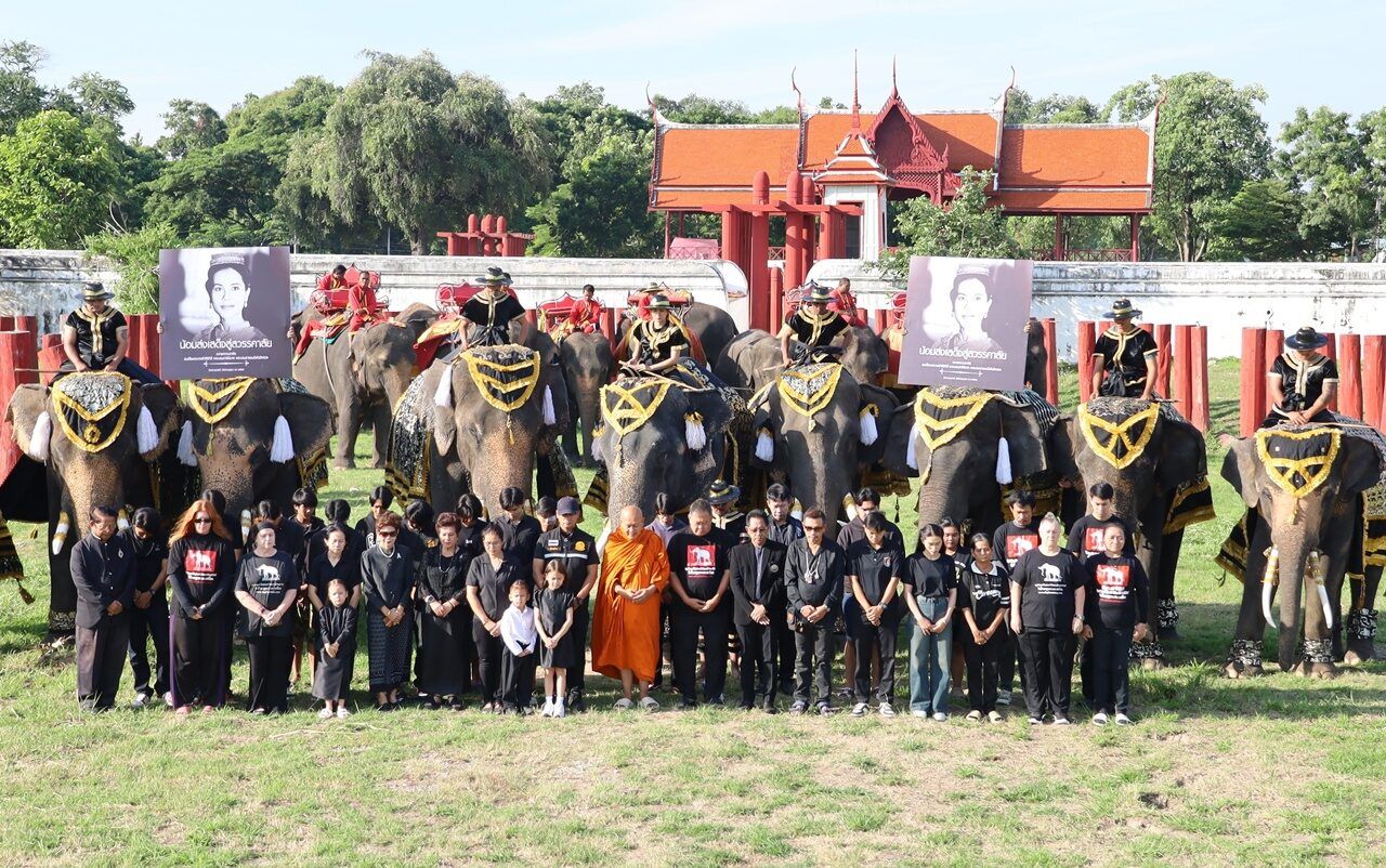 Ayutthaya elephants bow to honour the Queen Mother’s legacy | News by Thaiger