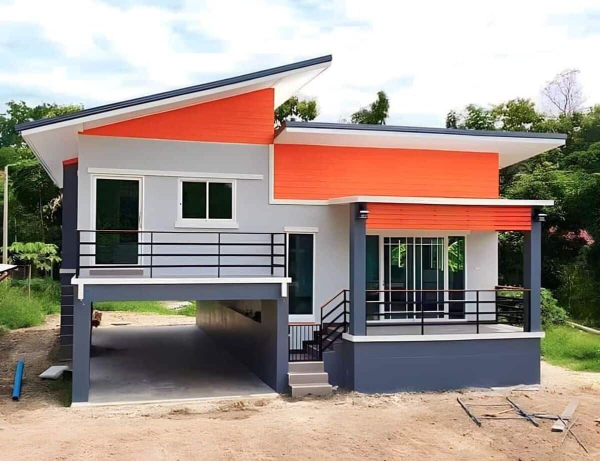 An elevated thai home for protection against Thailand's storm season