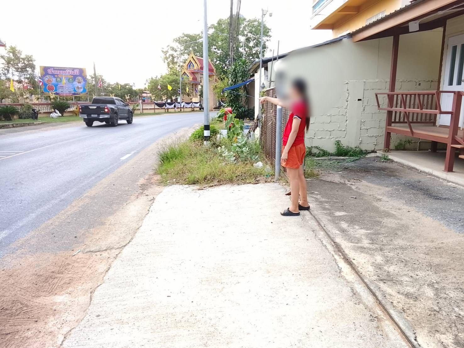 Chon Buri panties thief caught on camera in midnight raid | News by Thaiger