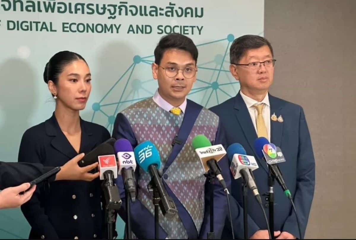 Minister to face inquiry over 40 million baht bribery claims | News by Thaiger