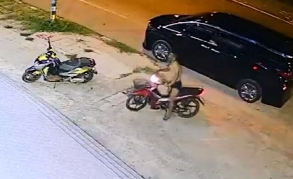 Police search for man who stole motorbike and damaged shops in Phatthalung | News by Thaiger